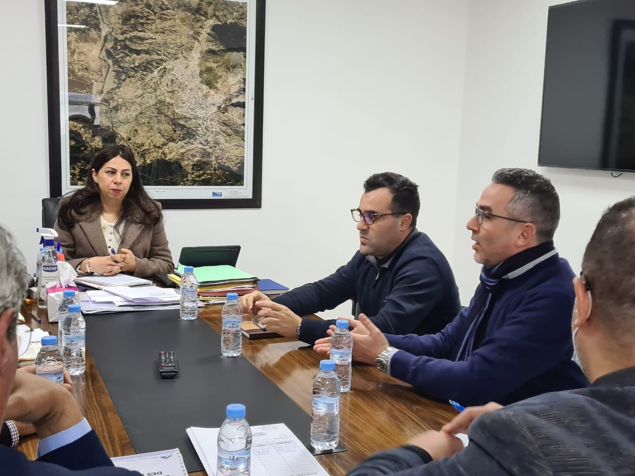 تطوان:مديرة الوكالة الحضرية لتطوان في اجتماع لها بجمعية المنعشين العقاريين الشباب لوضع خريطة الطريق تمكن من حل عدد من الإكراهات الذي يعرفه قطاع التعمير 