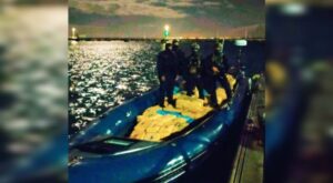 F86DEB98 14AD 4BBE B7C9 29AE2AB74F85