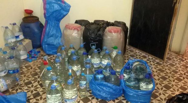 فرقة مكافحة العصابات بمراكش توقف الملقب ب “ولد زعيتر” وحجز حوالي 600 لتر من ماء الحياة… 1 IMG 20230901 WA0008