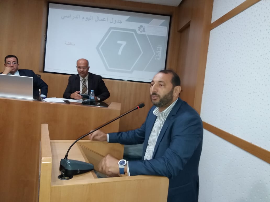 مسؤولون وفاعلون اقتصاديون يضعون منظومة الاستيراد والتصدير بميناء طنجة المتوسط تحت المجهر 1 IMG 20231017 WA0060
