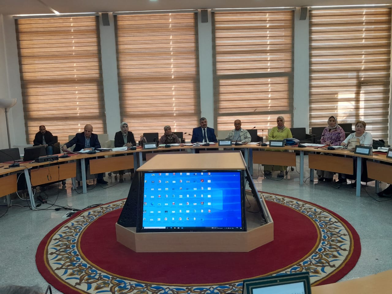 مجلس عمالة وجدة آنكاد يصادق بالإجماع على ميزانية 2024 ، وإنتداب لخضر حدوش لتمثيل المجلس ب "الشرق للتوزيع ". 1 IMG 20231025 WA0020