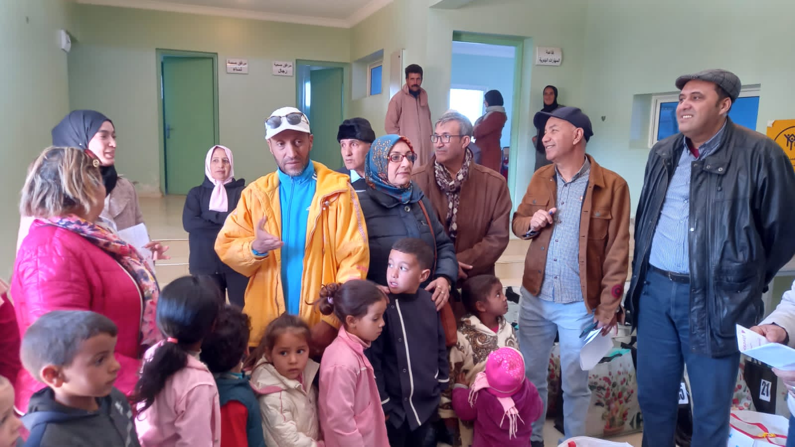 الخميسات..حملة تضامنية أطلق عليها حملة “دفئ 1” بمشاركة العديد من جمعيات المجتمع المدني
