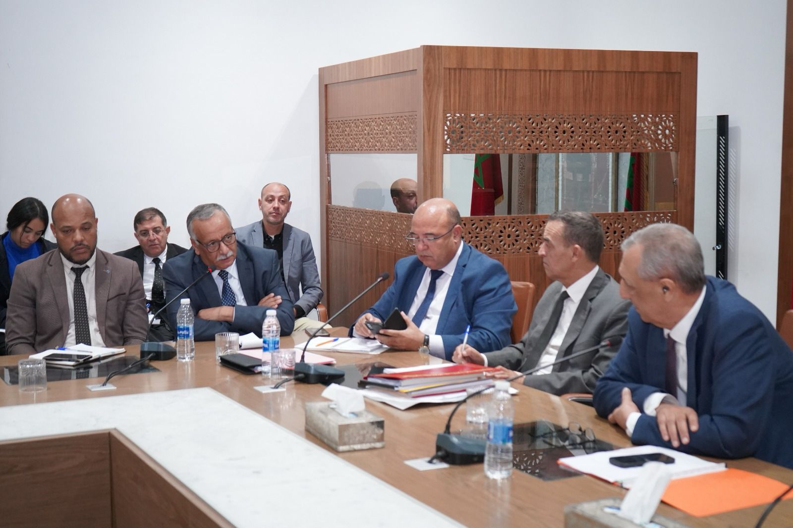 الوالي فريد شوراق يعقد اجتماعا لتدارس وضعية اسرة التعليم بجهة مراكش آسفي 1 IMG 20231201 WA0006