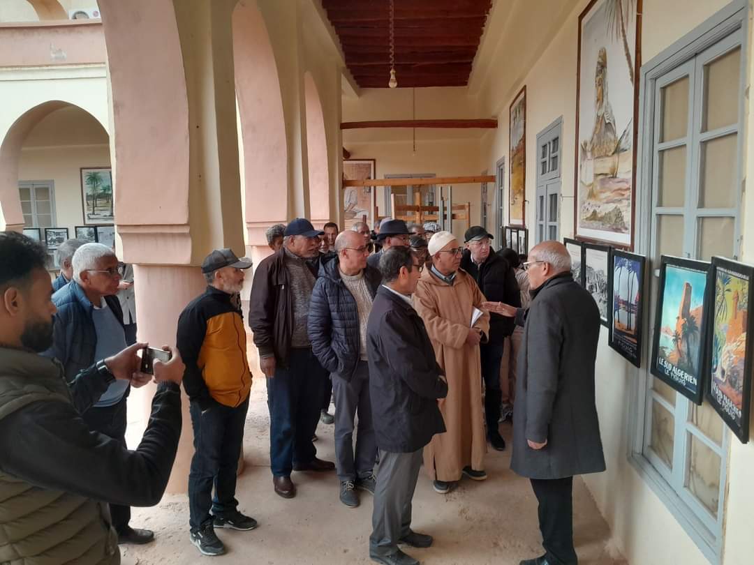 فكيك.. الجامعة الشعبية المغربية UPM تختتم موسمها الجامعي 2022/2023 بقافلة الذاكرة 4 IMG 20231202 WA0019