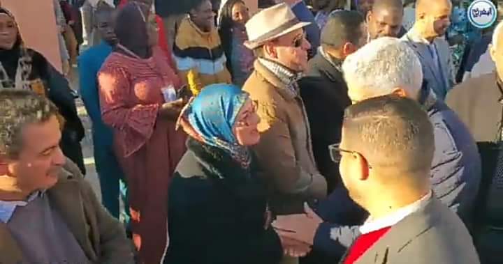 الخميسات... الكاتب العام للعمالة يقوم بزيارة للمعرض الجهوي للصناعة التقليدية المقام بساحة المسيرة. 9 IMG 20231223 WA0017