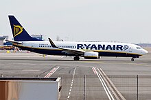 Ryanair EI DWK Boeing 737 8AS 16237619133