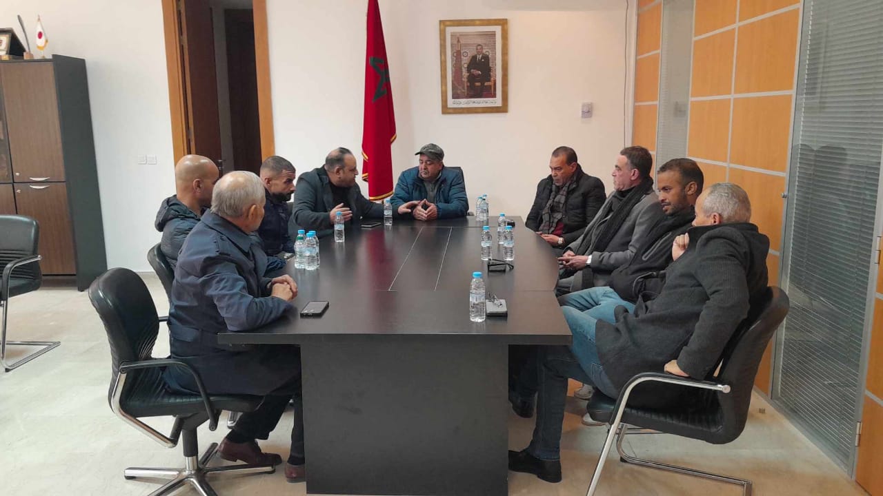 لخضر حدوش يستقبل زندافو رئيس نادي المولودية و أعضاءه لايجاد حلول للفريق. 2 IMG 20240101 WA0070