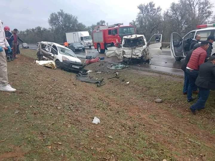 اقليم الخميسات..حادثة سير مميتة بين الرباط وتيفلت 1 IMG 20240117 WA0013