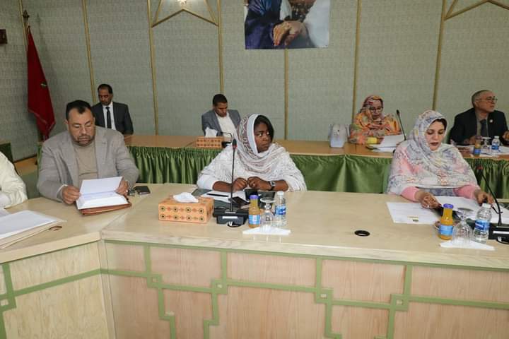 جماعة العيون تعقد دورتها العادية لشهر فبراير 2024 و المصادقة على جميع نقط جدول الاعمال بالاجماع 6 IMG 20240201 WA0057