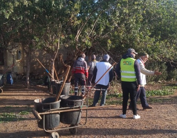 تيفلت..جمعية جنان تيفلت للتنمية تنظم في أولى أنشطتها حملة نظافة شاملة بالحي. 11 IMG 20240301 WA01172 1