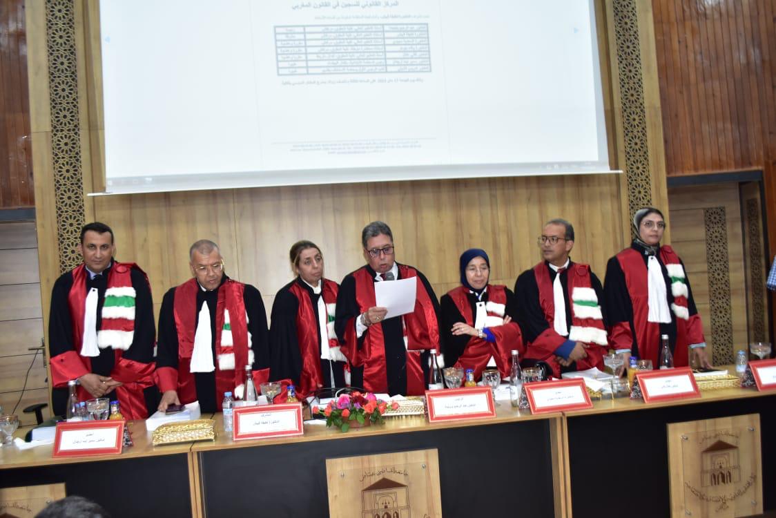 القاضي و المستشار عبد العالي الدليمي ينال شهادة الدكتوراه بميزة مشرف جدا في القانون الخاص حول موضوع: المركز القانوني للسجين في القانون المغربي 5 1000025139