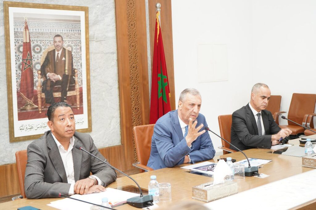 والي جهة مراكش اسفي فريد شوراق يصدر تعليماته لوضع برنامج جديد ل”مراكش: مدن بدون صفيح” 2 1000027208
