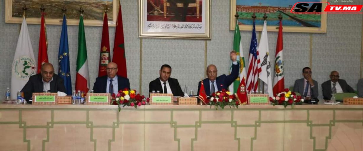 العيون "انعقاد دورة شهر ماي لجماعة العيون" 1 IMG 20240502 WA0035