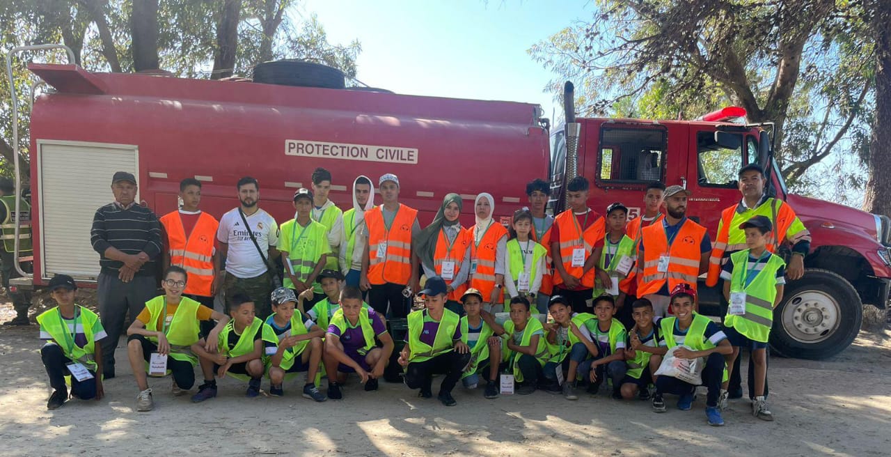 طنجة/اجزناية :جمعية شباب اجزناية للتنمية والاصلاح…تنظم حملة تحسيسية حول مكافحة حرائق الغابات… 10 1000034077