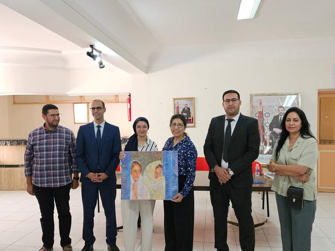 حفل استقبال على شرف أطر و تلاميذ الثانوية التأهيلية التقنية بسطات. 4 1000043720