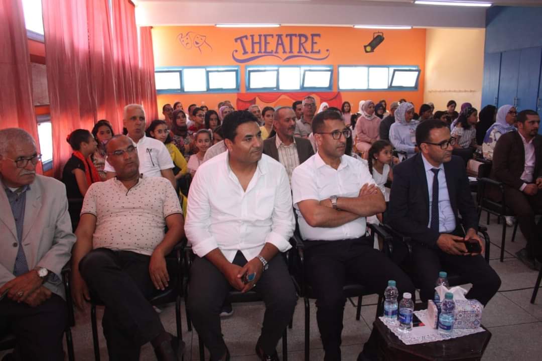 تنظيم الملتقى الإقليمي السنوي لمؤسسة التفتح للتربية والتكوين فاطمة الفهرية بسيدي بنور في نسخته الأولى 4 1000048273