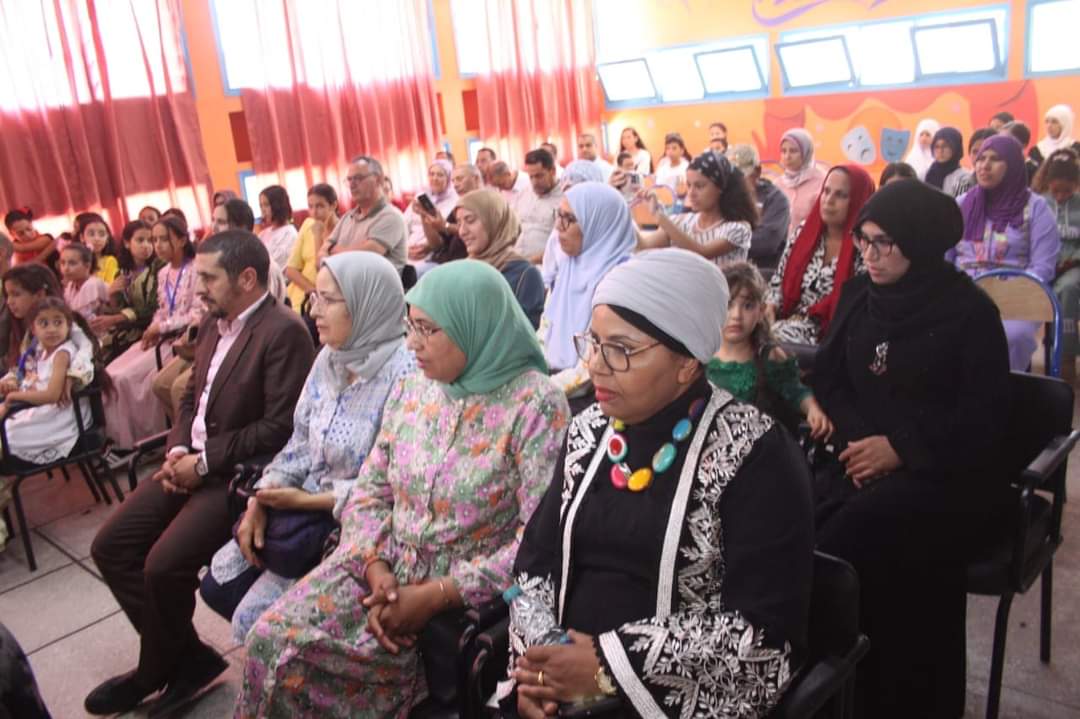 تنظيم الملتقى الإقليمي السنوي لمؤسسة التفتح للتربية والتكوين فاطمة الفهرية بسيدي بنور في نسخته الأولى 8 1000048277