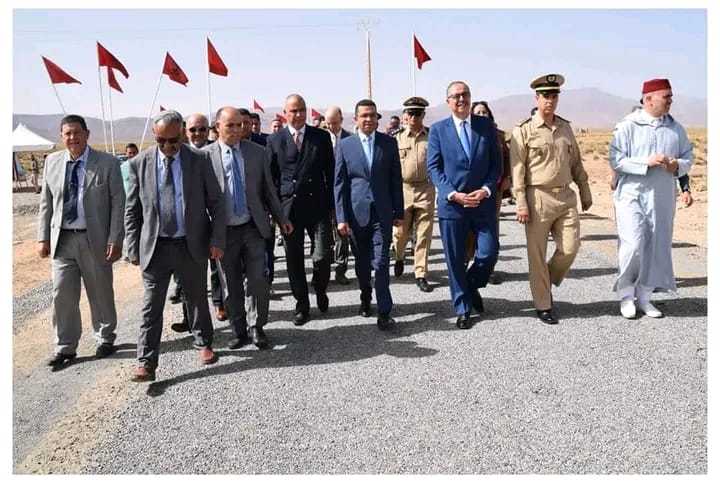 عامل إقليم ميدلت يدشن و ويعطي إنطلاقة مشاريع تنموية 2 1000052464