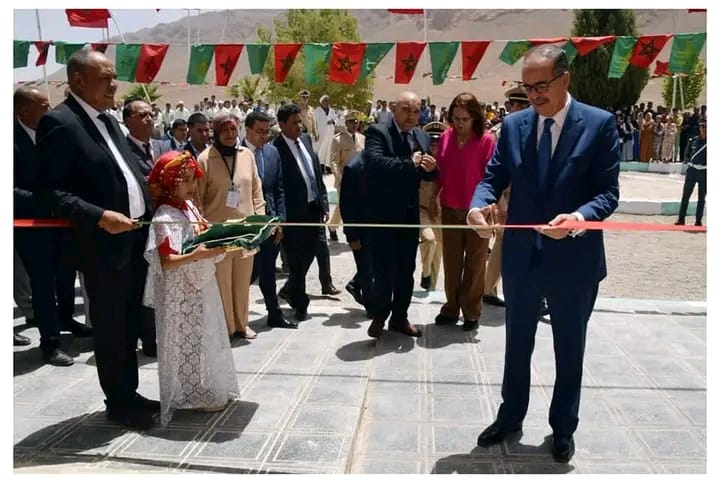 عامل إقليم ميدلت يدشن و ويعطي إنطلاقة مشاريع تنموية 4 1000052466