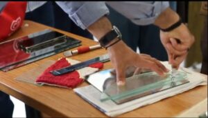 1000055944 3 1000055944