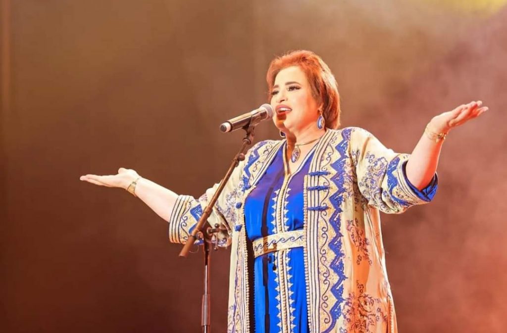 المضيق: مهرجان الشواطئ لاتصالات المغرب يستقطب الآلاف من الزوار وكان فرصة للإستمتاع بعروض عالية الجودة و المستوى… 2 1000070733