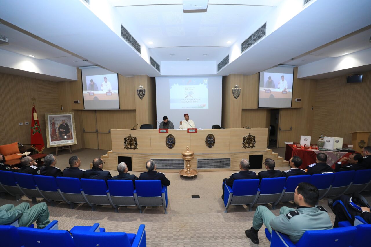 القنيطرة...المعهد الملكي للشرطة ينظم مسابقة في تجويد القرآن الكريم 2 1000197846