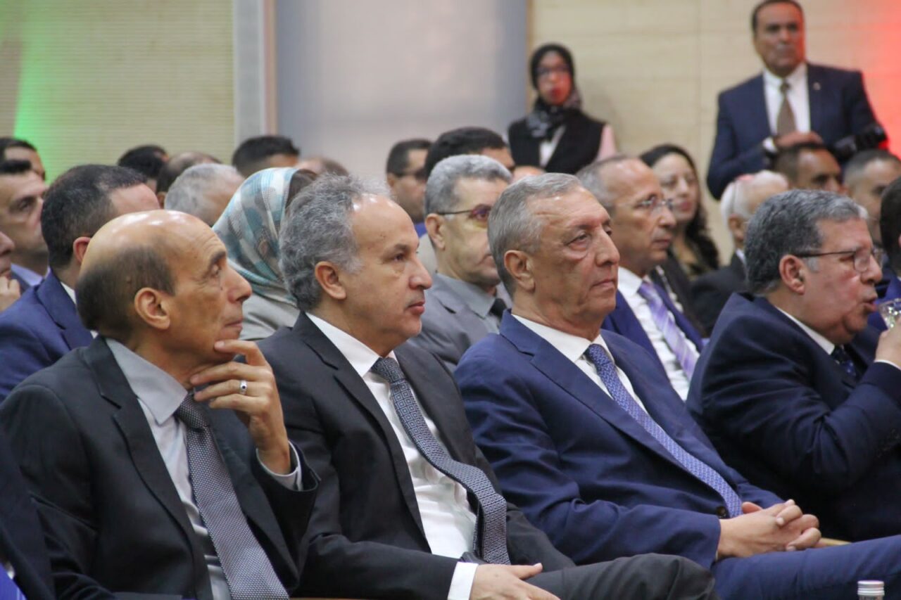 بالصور : برئاسة الوالي فريد شوراق: نجاح باهر للمناظرة الجهوية للتشجيع الرياضي وسط حضور مكثف واستحسان واسع 3 1000223703