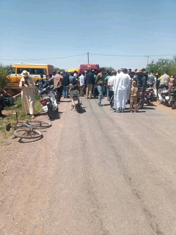 قلعة السراغنة : انقلاب سيارة للنقل المدرسي نواحي القلعة مخلفة عدة جروح في صفوف الثلامبذ. 1 IMG 20250407 WA0054