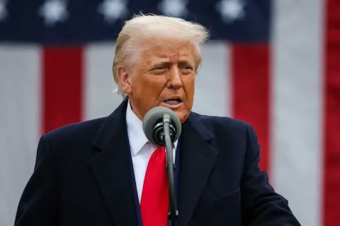 ttrump df1 1743625128