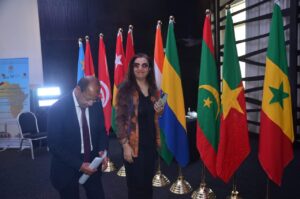 087651ea f1d2 457a a472 04d3b0b93179