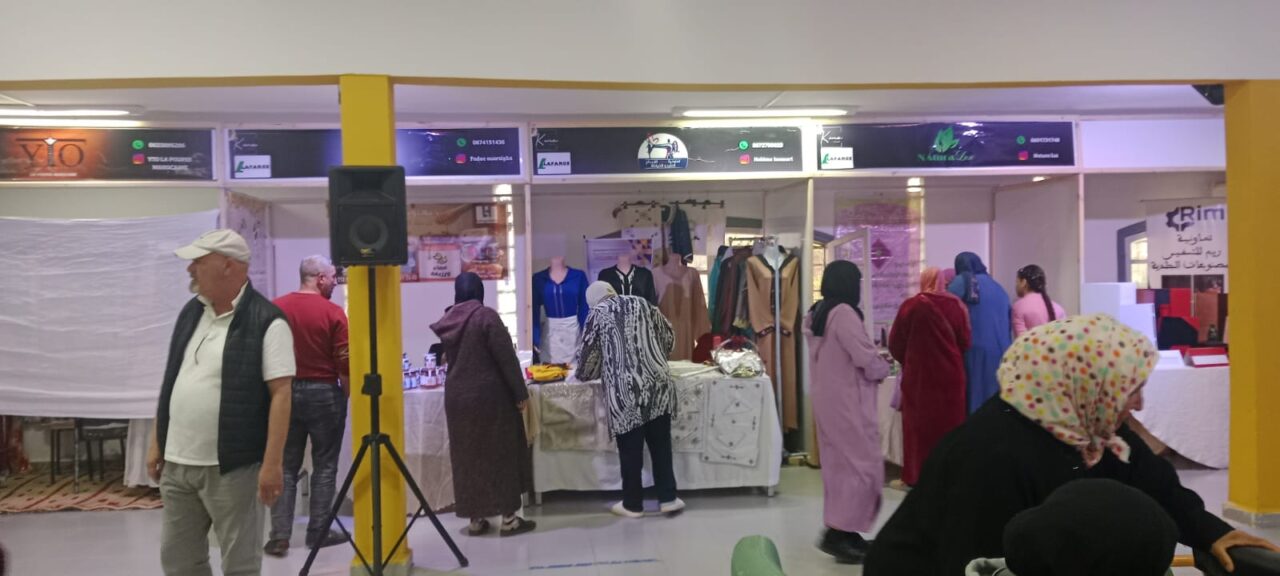 الخميسات تحتفي بذكرى 68 سنة من العمل الاجتماعي: معرض إقليمي للمنتوجات والصناعة التقليدية وفعاليات تضامنية متنوعة 11 1000227873