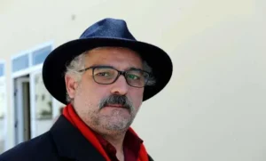 1db7ca4d3bf3aaa66577e23ff4edfcb5