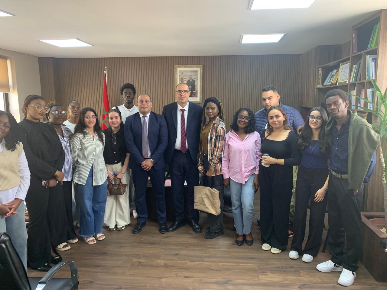 المحكمة الإدارية بالدار البيضاء تفتح أبوابها لطلبة جامعة مونديابوليس في تجربة ميدانية للتعرف على أسرار العدالة الإدارية 3 3bccc311 61a3 4e76 a814 2276bcfcfb97 1