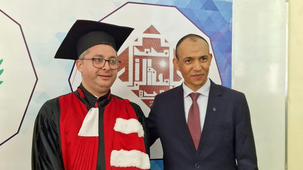 المستشار بمحكمة الاستئناف بالناظور سمير بشريف ينال الدكتوراه بميزة مشرف جدًا مع توصية بالنشر 5 IMG 7218