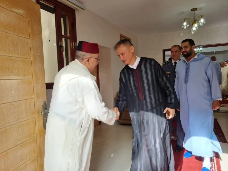 حفل استقبال بهيج بمناسبة عيد الأضحى في الخميسات.. تجسيد لقيم التضامن والوحدة الوطنية 11 1000256384