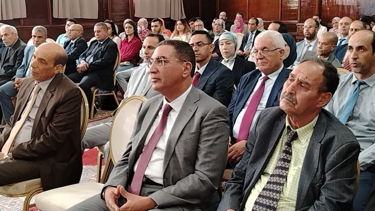 بالصور : محكمة الاستئناف بمراكش تحتفي برموز العدالة في حفل تكريم مؤثر للسادة المستشارين والنواب المنتقلين والمتقاعدين 2 1000269006