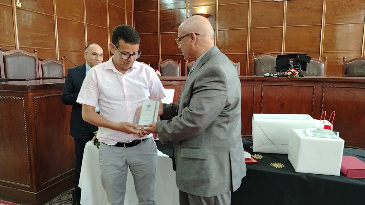 بالصور : محكمة الاستئناف بمراكش تحتفي برموز العدالة في حفل تكريم مؤثر للسادة المستشارين والنواب المنتقلين والمتقاعدين 9 1000269013