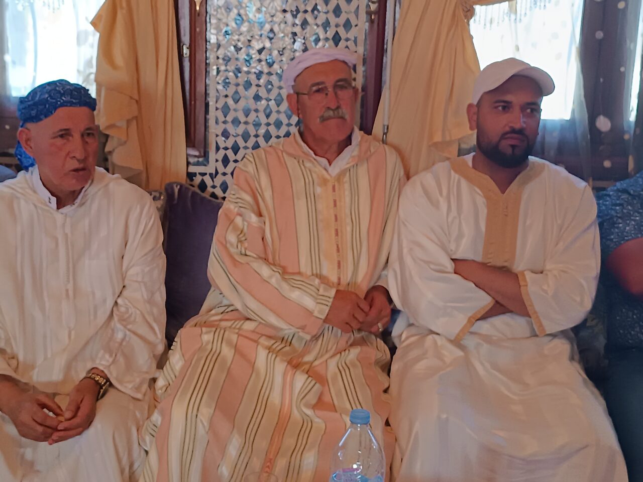 تيفلت...لقاء تنظيمي وإجراء القرعة للسربات المشاركة في النسخة الخامسة لمهرجان تيفلت الثقافي( الصور والفيديو) 27 1000274953