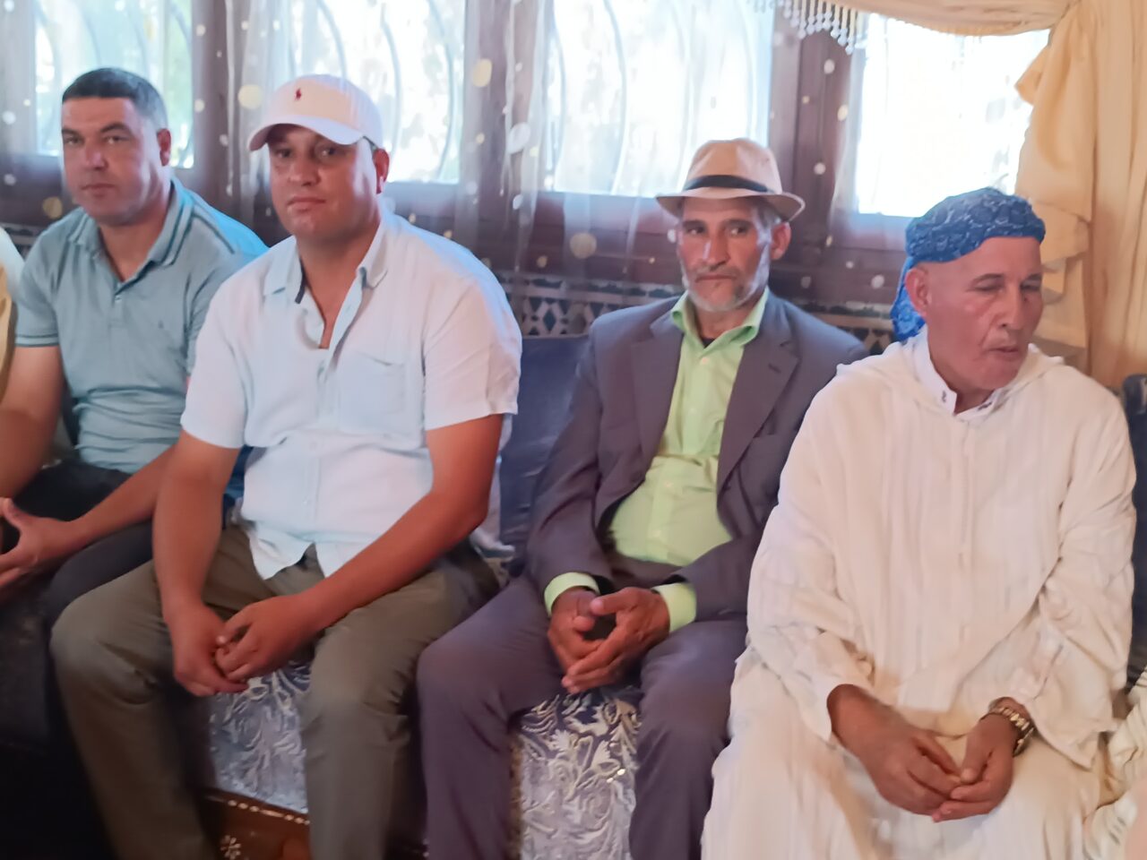 تيفلت...لقاء تنظيمي وإجراء القرعة للسربات المشاركة في النسخة الخامسة لمهرجان تيفلت الثقافي( الصور والفيديو) 28 1000274954