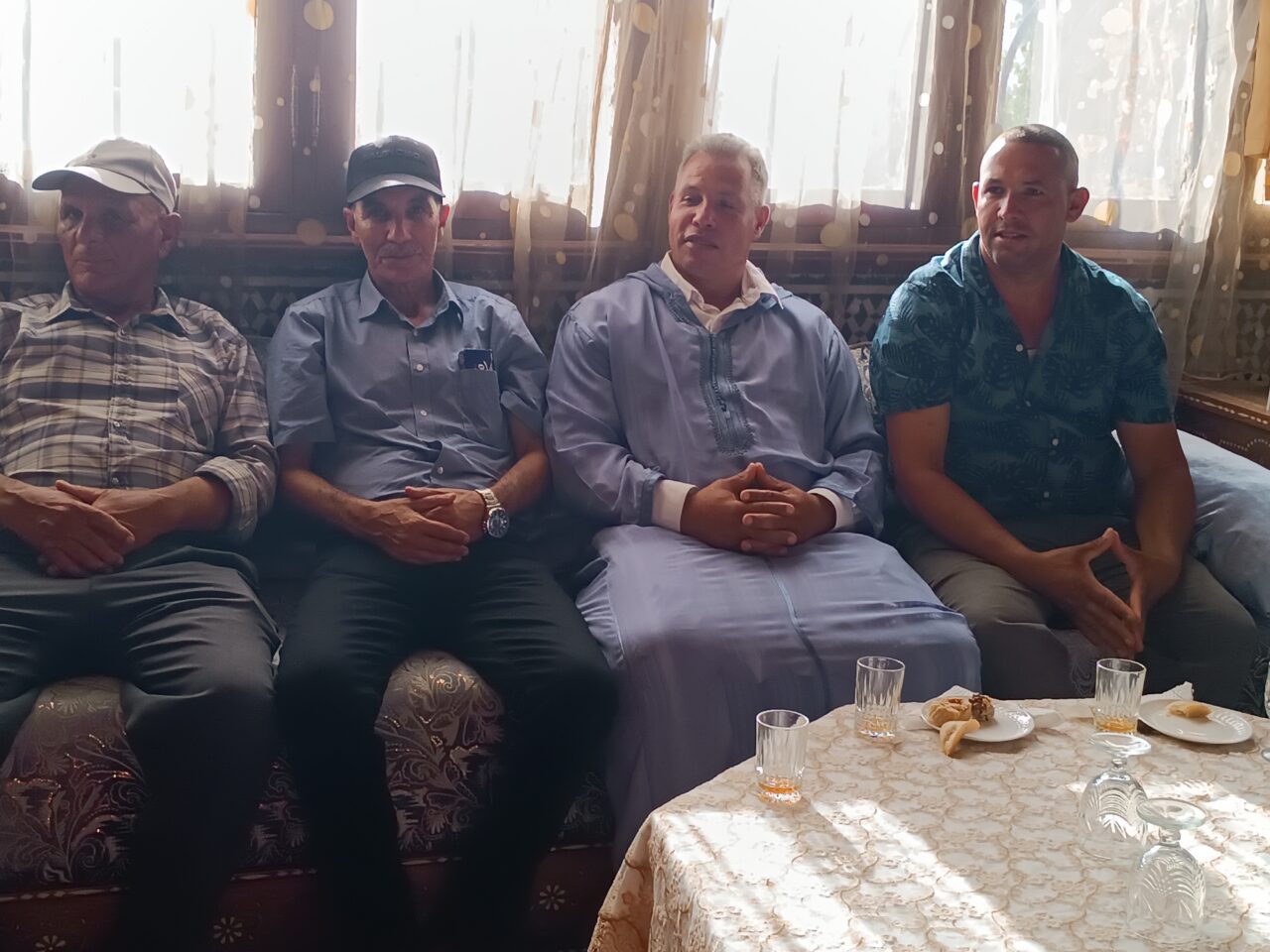 تيفلت...لقاء تنظيمي وإجراء القرعة للسربات المشاركة في النسخة الخامسة لمهرجان تيفلت الثقافي( الصور والفيديو) 20 1000274967