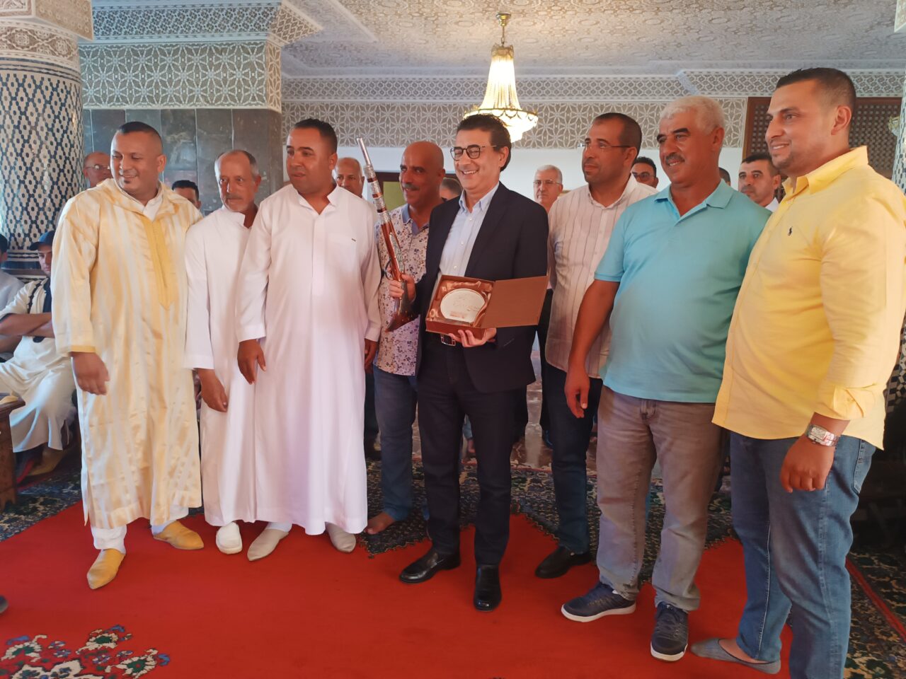 تيفلت...لقاء تنظيمي وإجراء القرعة للسربات المشاركة في النسخة الخامسة لمهرجان تيفلت الثقافي( الصور والفيديو) 5 1000274975