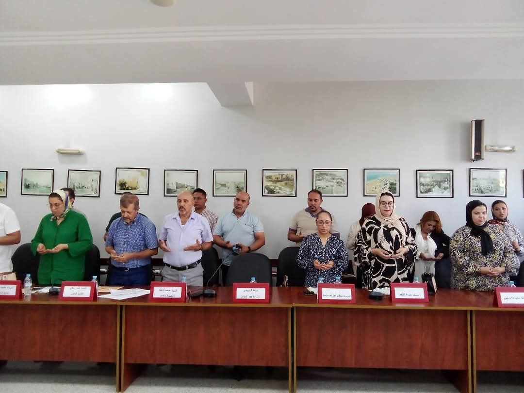 المجلس الجماعي لمرتيل يعقد الدورة الاستثنائية لشهر يوليوز 2025،و يقيل عضو جماعي لأسباب عتبرها المجلس موضوعية.. 13 1000286351