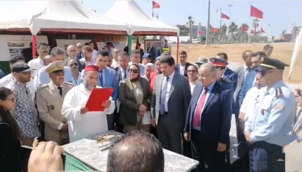 عامل إقليم الخميسات يُشرف على تدشين مشاريع تنموية بسيدي علال البحراوي احتفالاً بعيد العرش المجيد 2 1000298286