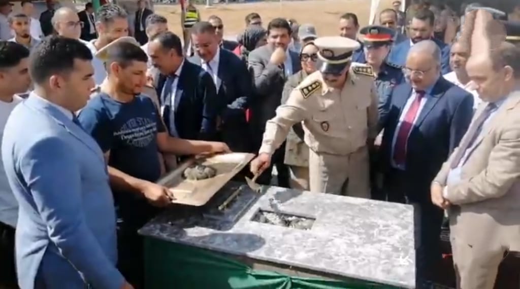 عامل إقليم الخميسات يُشرف على تدشين مشاريع تنموية بسيدي علال البحراوي احتفالاً بعيد العرش المجيد 6 1000298290