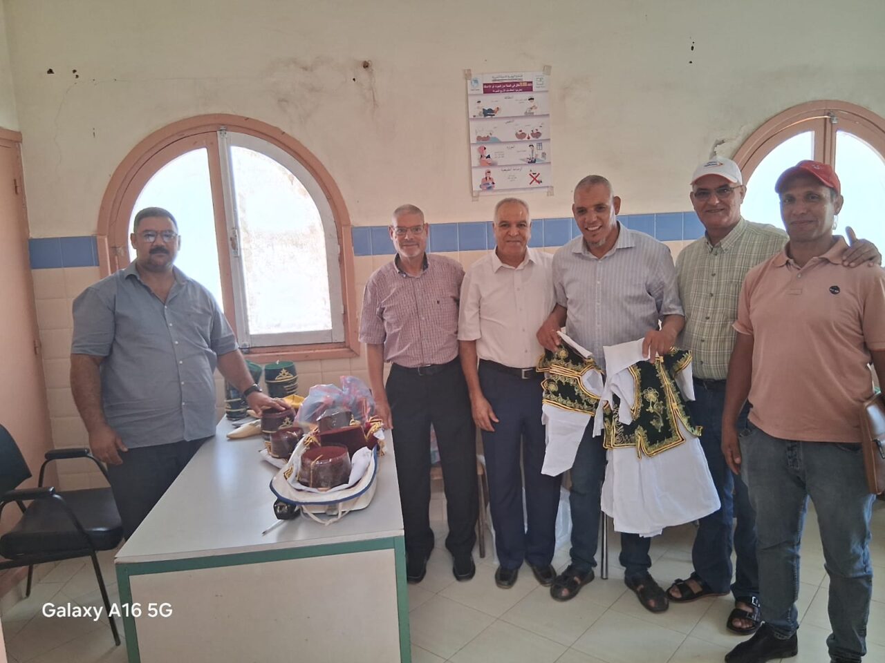 ختان جماعي لفائدة الأطفال بمناسبة مهرجان المزامزة الجنوبية لجمعية الياقوتة العيسيين للبيئة والتنمية المستدامة. 5 1000298488