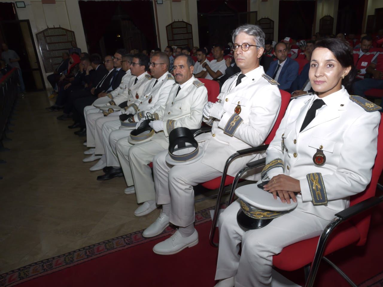 بالصور.. عامل إقليم شيشاوة يترأس مراسيم الإنصات للخطاب الملكي بمناسبة الذكرى الـ27 لعيد العرش 2 1000302866