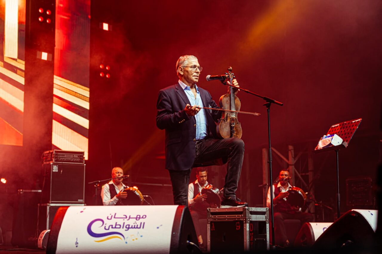 المضيق الفنيدق : مهرجان شواطئ اتصالات المغرب – نسخة خاصة بمناسبة عيد العرش بجل مدن الشمال … 14 1000303848