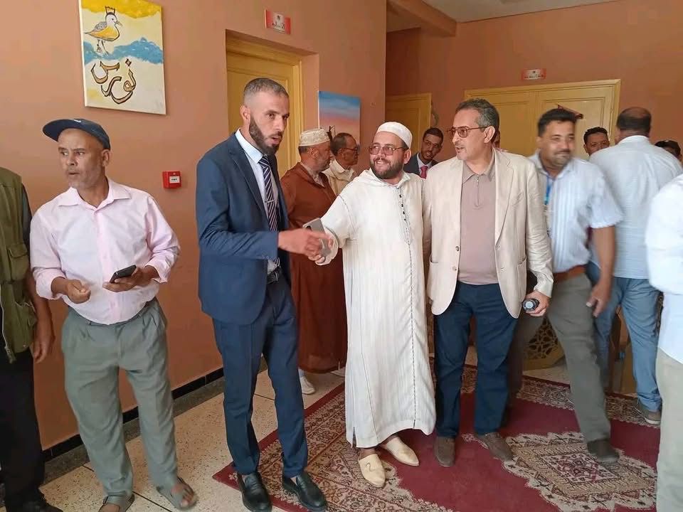 بالصور : البرلماني هشام المهاجري يواكب أشغال ندوة وطنية حول مغربية الصحراء ضمن فعاليات موسم سيدي المختار السباعي 5 1000319686