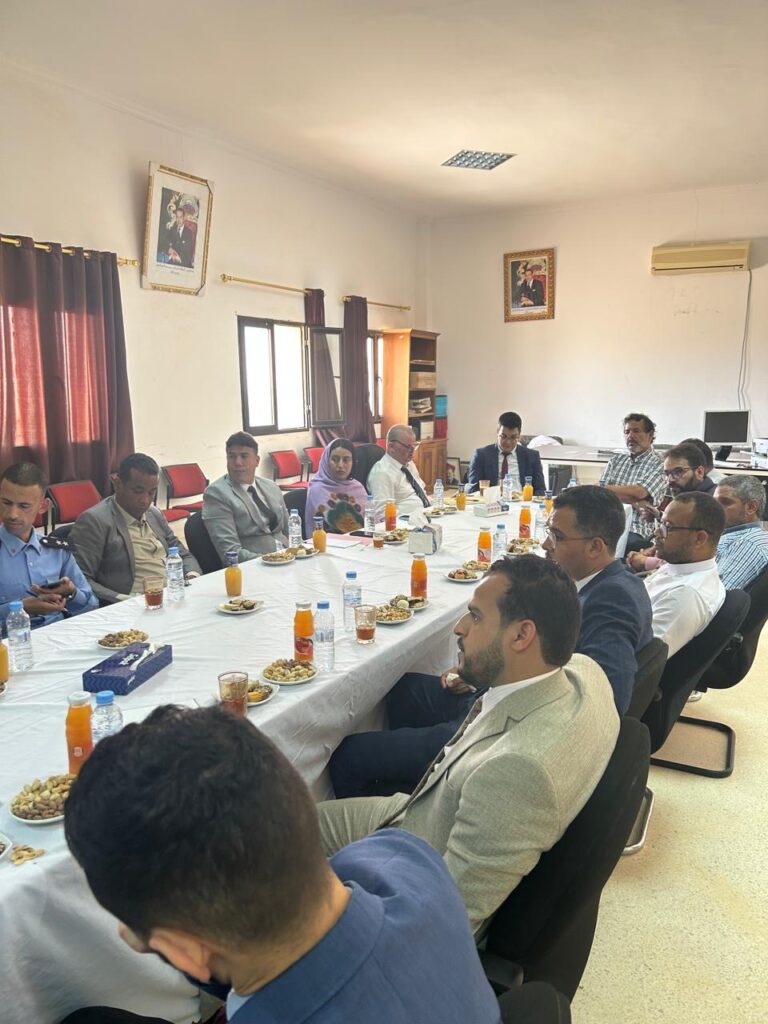 “ابتدائية طانطان تبحث آليات تنزيل قانون العقوبات البديلة في مائدة علمية بمشاركة مختلف المتدخلين” 2 55b4a747 7311 4a0f b931 276e6f5c50e7