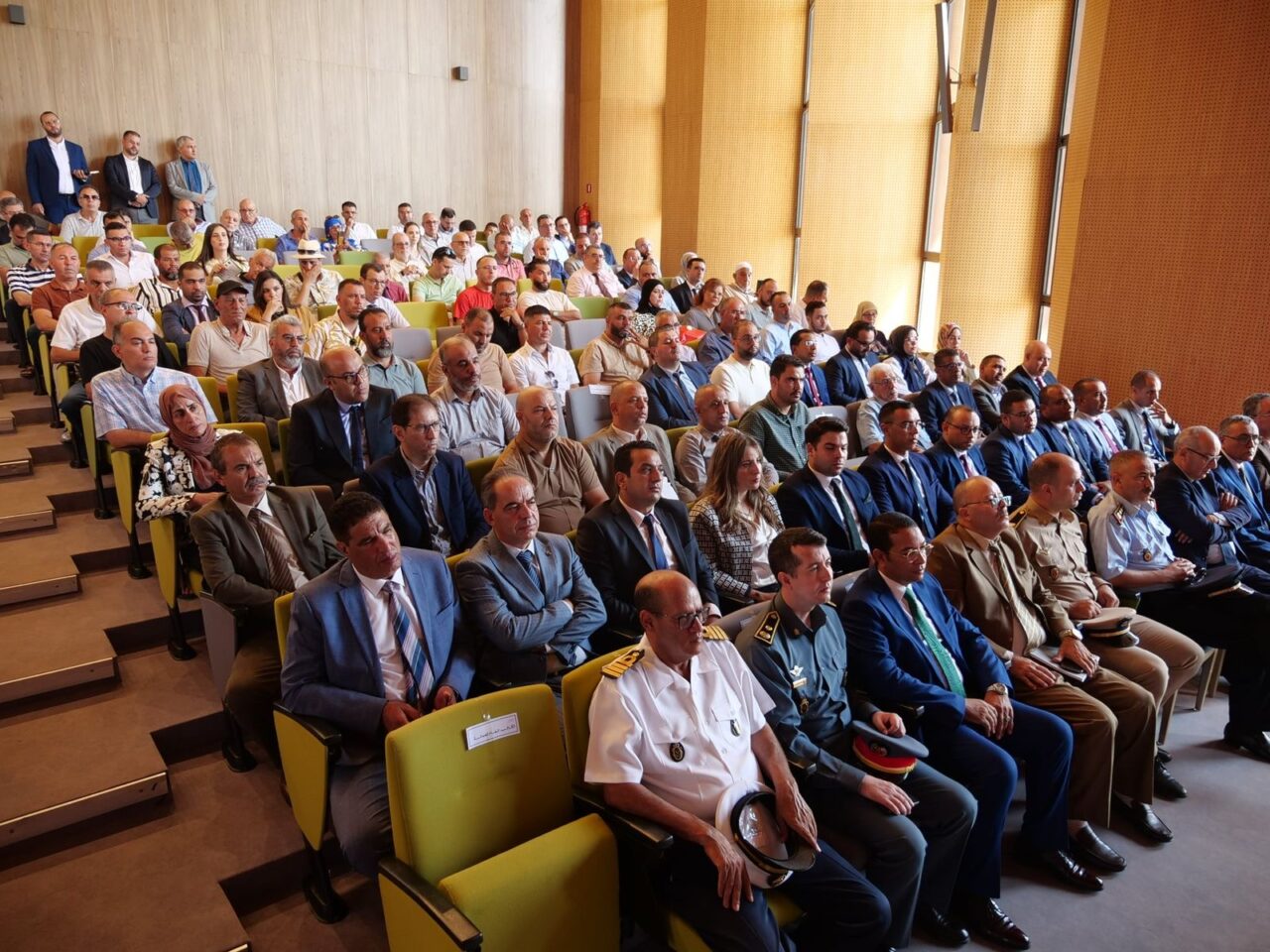 b4b4365a 8f83 4566 ae0b 6205eb3ee17e